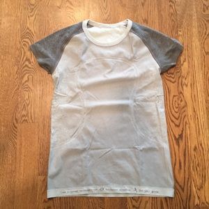 Lulu Lemon short sleeve crew size 12